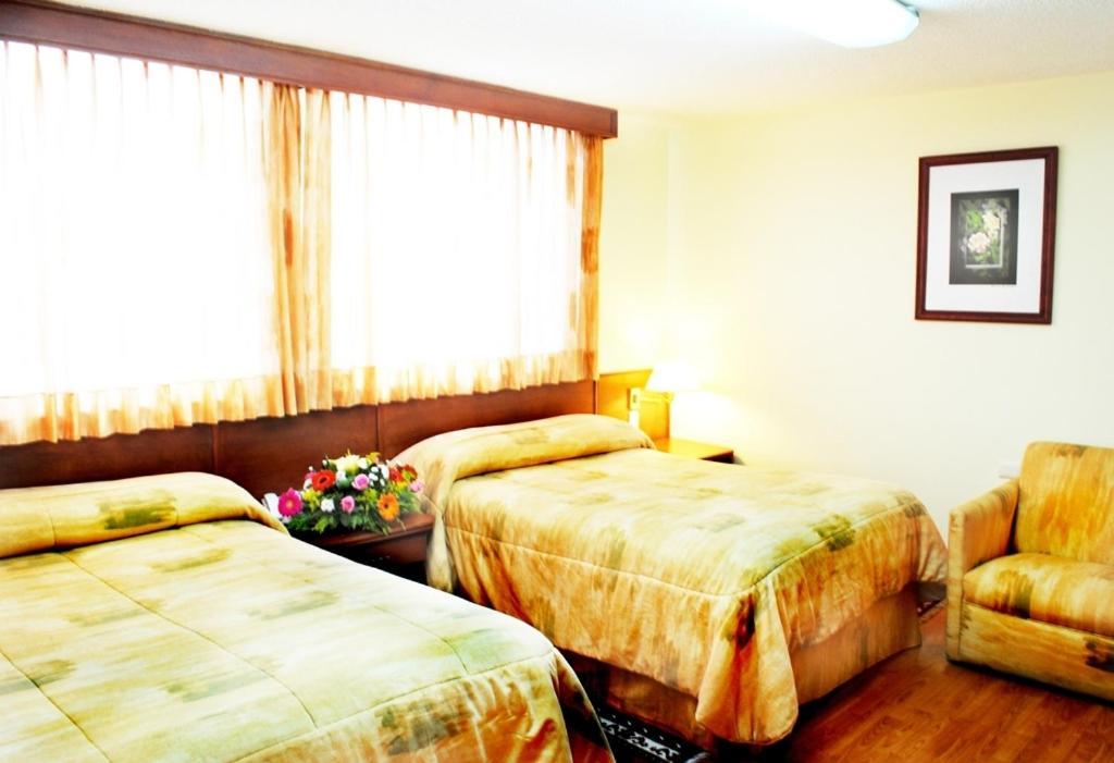Hotel Marcella Clase Ejecutiva Morelia Zimmer foto