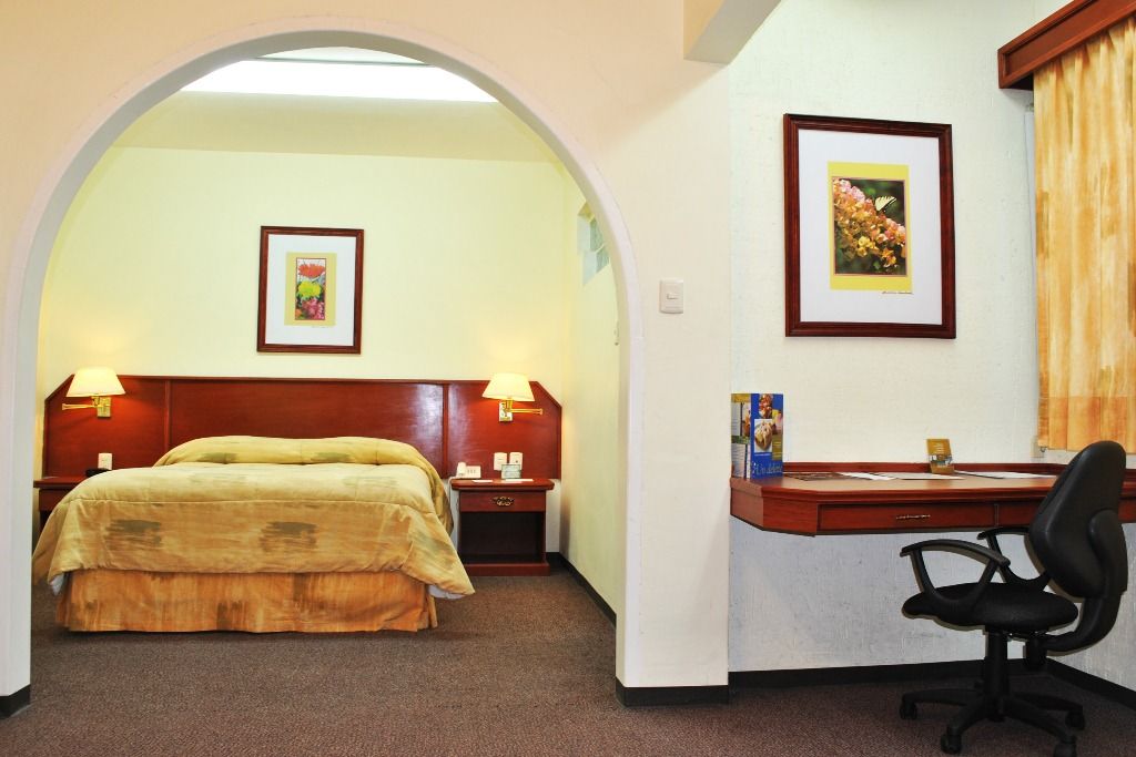 Hotel Marcella Clase Ejecutiva Morelia Exterior foto
